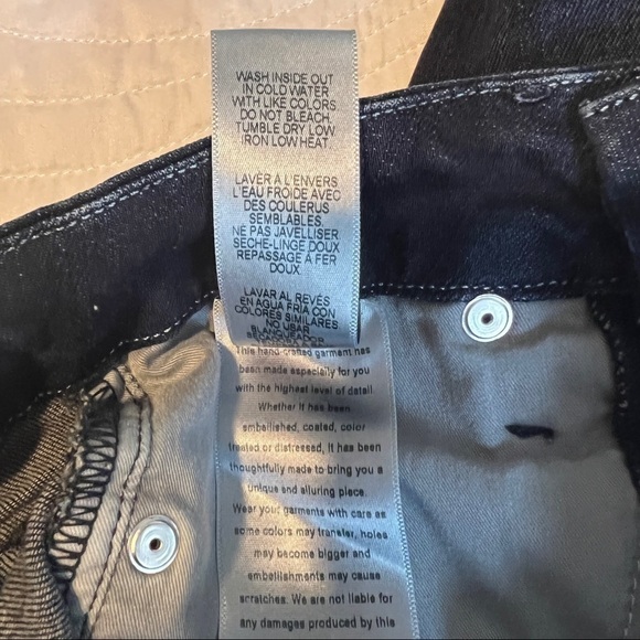 Good American Good Legs Jeans - Picture 6 of 6